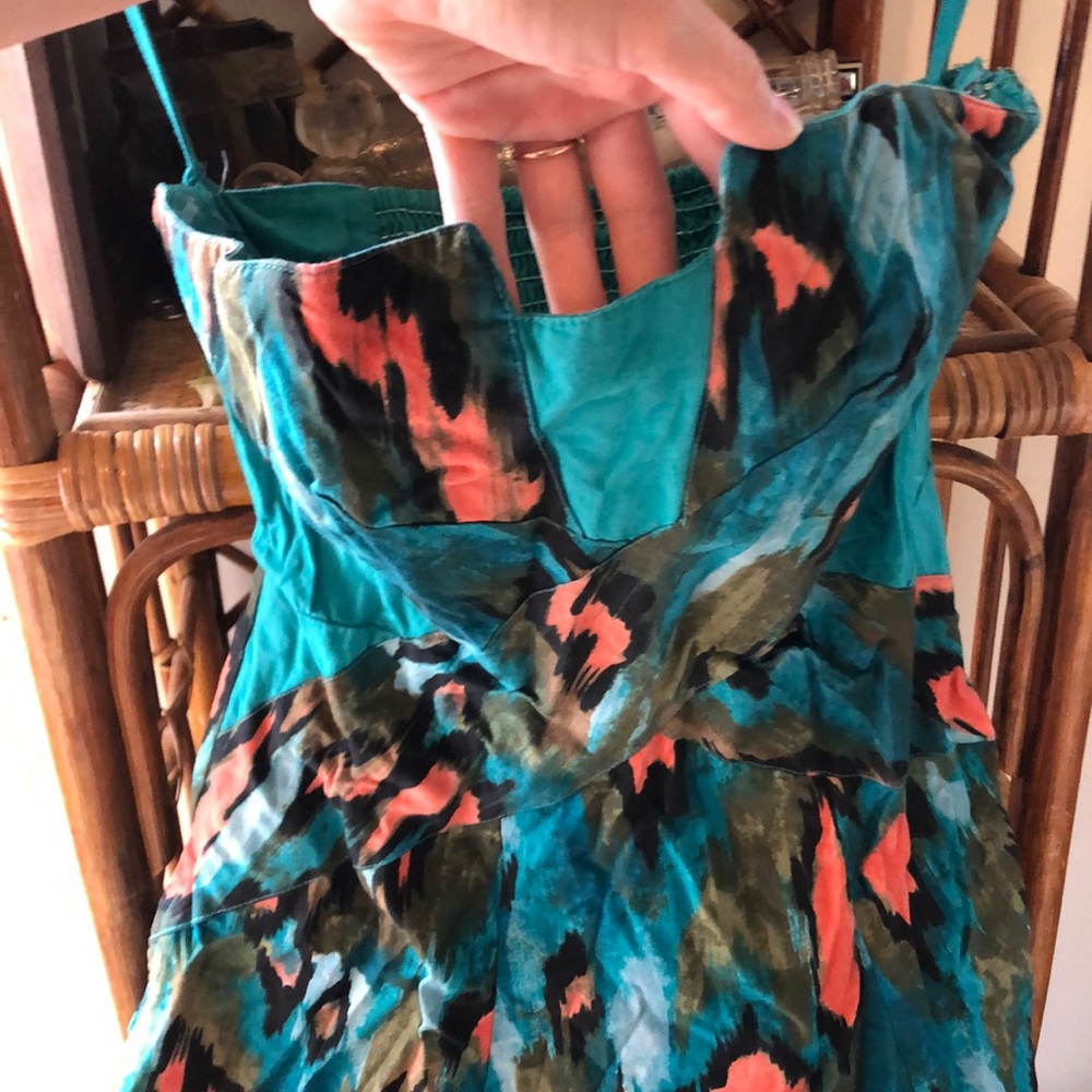 Girls From Savoy Beautiful Peacock Print Dress - Picture 2 of 2
